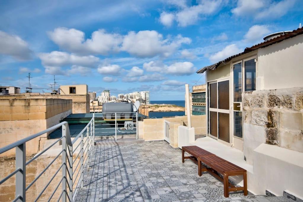 Vallettastay Old Lodge Apartment 3 エクステリア 写真